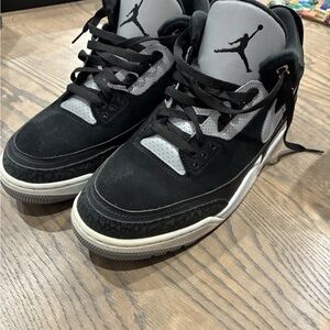 Jordan Men's Sneakers in Black and White